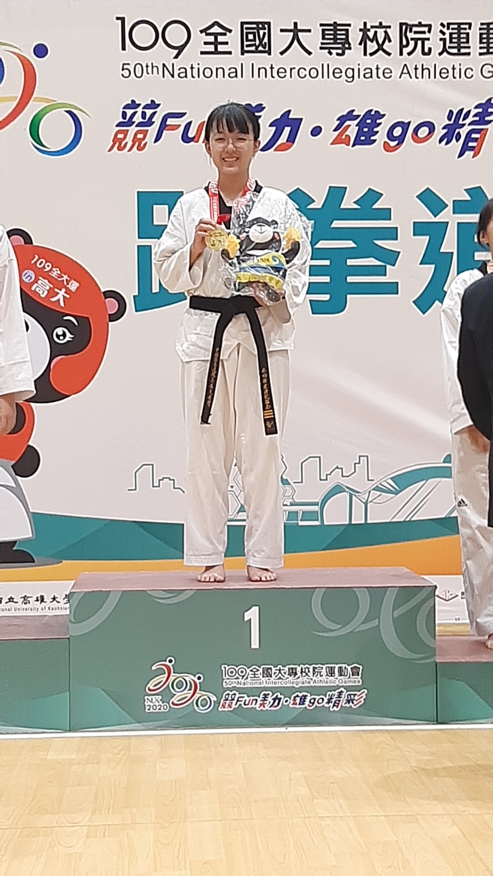 杜昀靜參加今年全大運,11月2日獲女子53至57公斤級跆拳道金牌。