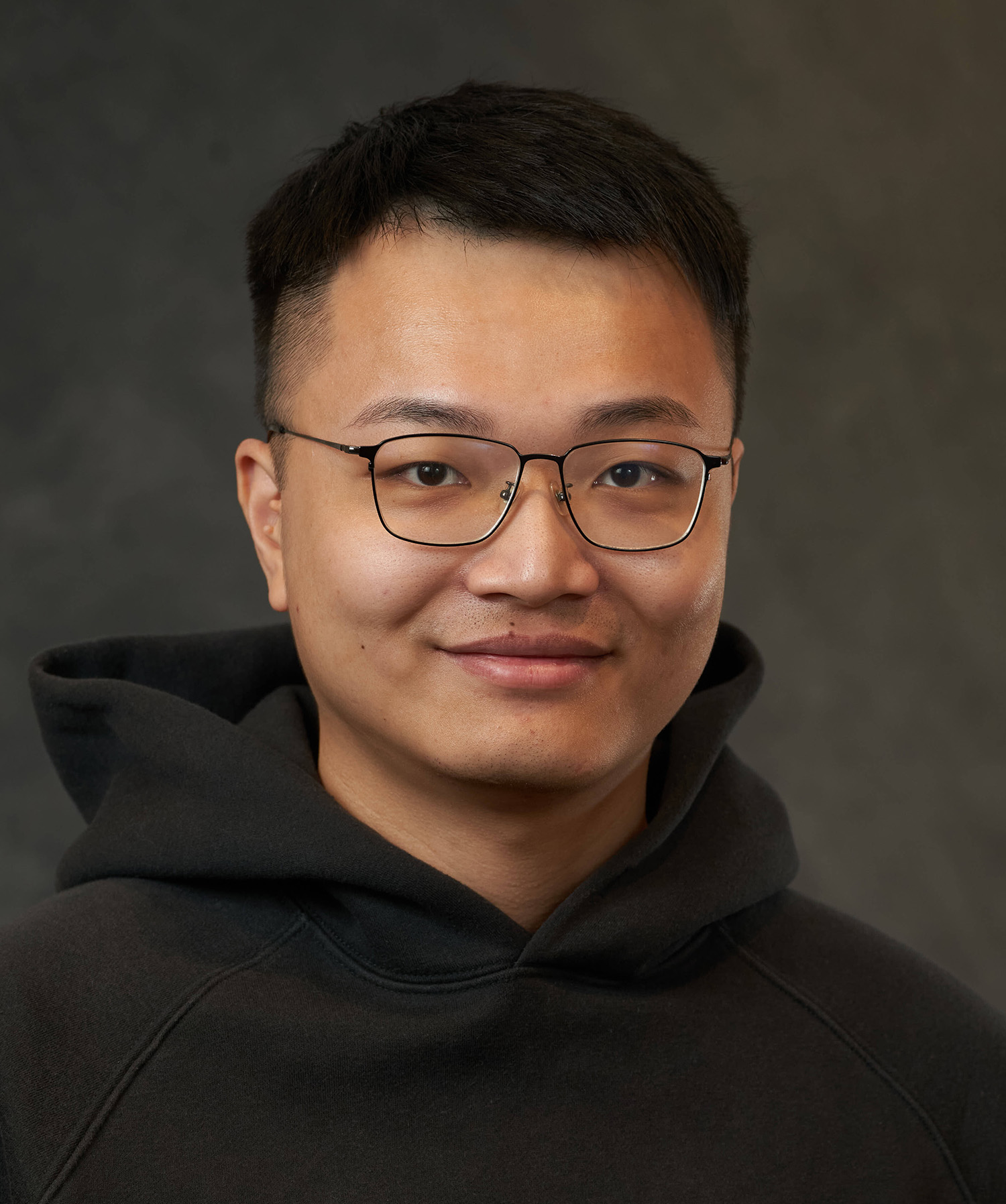 亞大外文系系友王霆瑄,正在美國雪城大學攻讀電腦科學系碩士