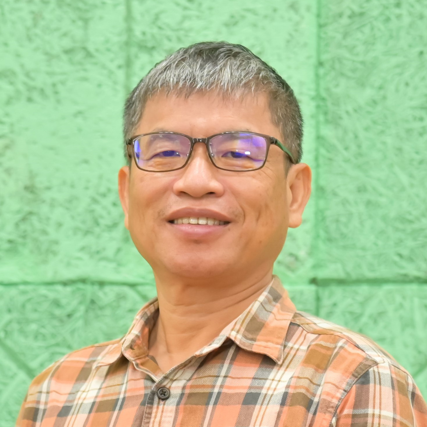 施能義副校長 施能義副校長