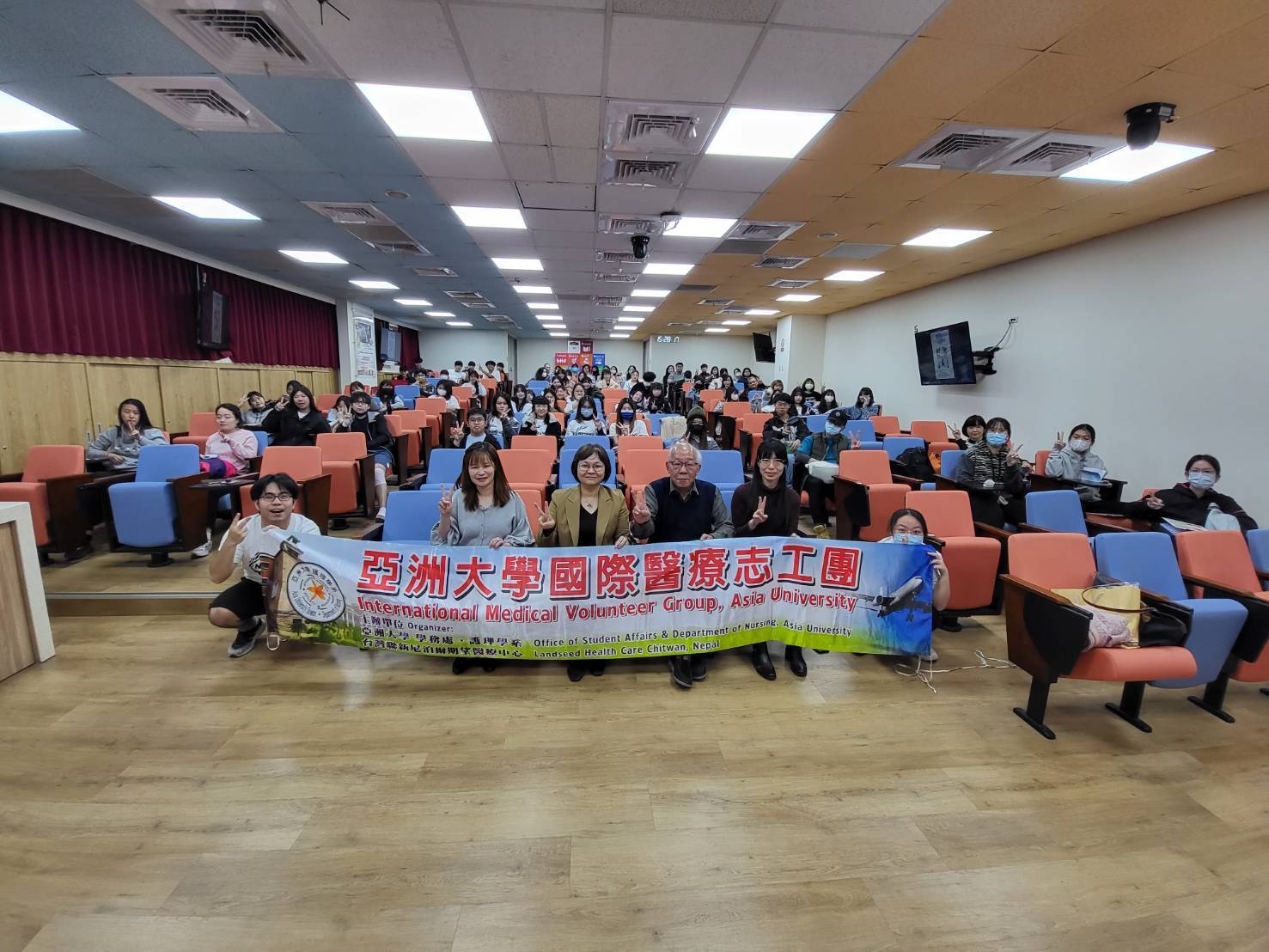 亞大護理系尼泊爾醫療志工隊，進行行前培訓。